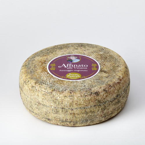 Affinato alle Vinacce formaggio stagionato